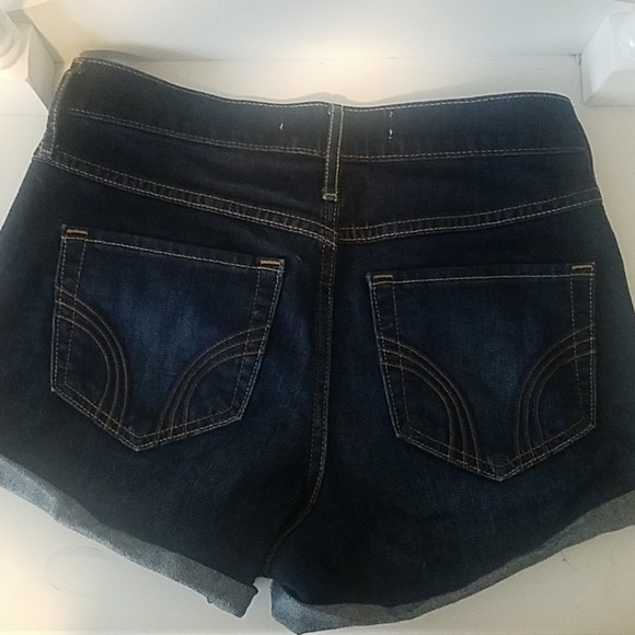 Hollister high rise jean shorts - Picture 4 of 4